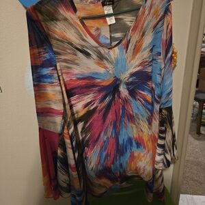 Gibson Tie Dye Bell Sleeve Swirl Tunic Top